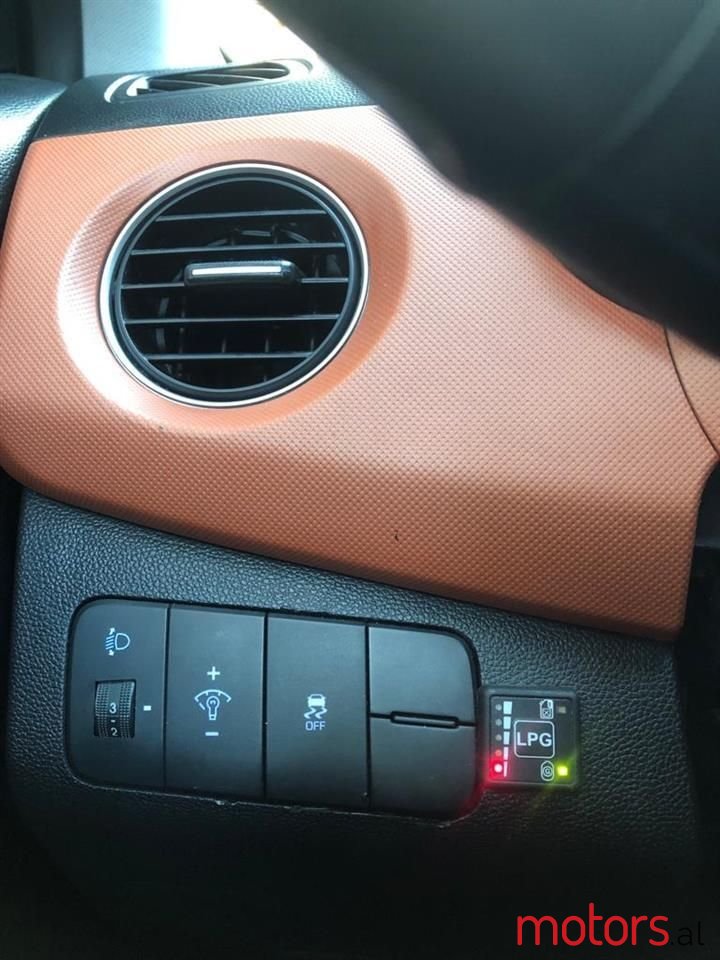 2016' Hyundai i10 photo #6