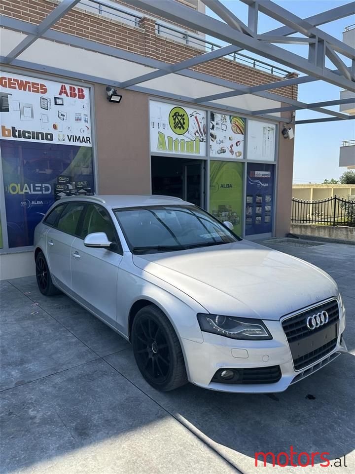 2010' Audi A4 photo #6