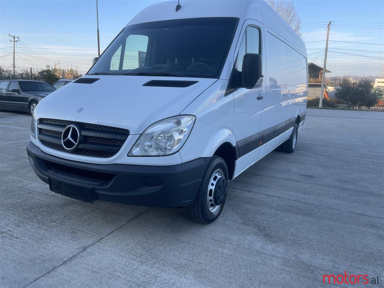 2011' Mercedes-Benz Sprinter photo #5