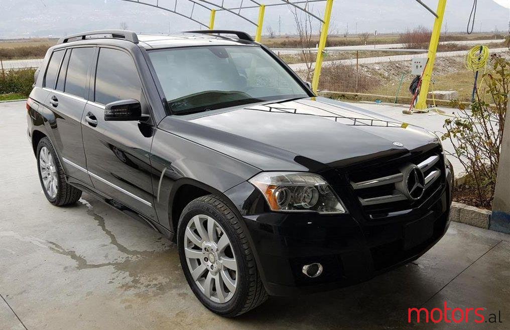2010' Mercedes-Benz GLK 350 photo #1