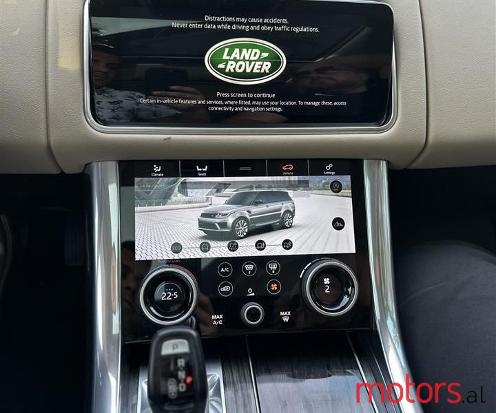 2018' Land Rover Range Rover Sport photo #5