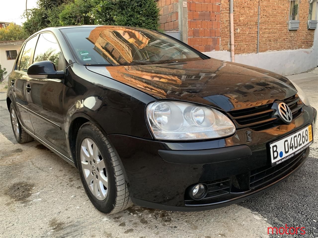 2005' Volkswagen Golf photo #6