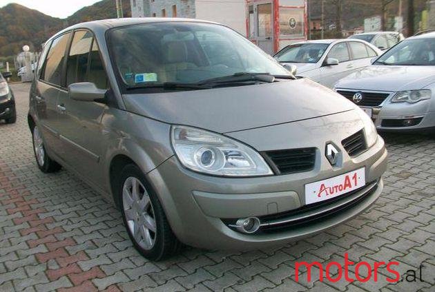 2005' Renault Scenic photo #1