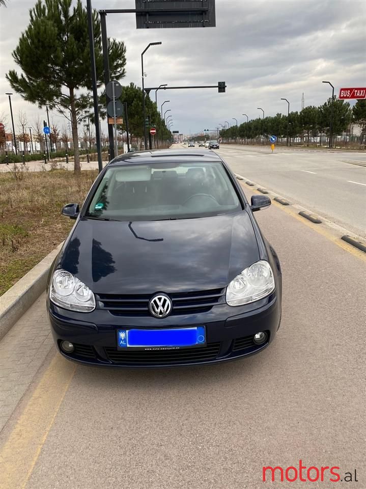 2007' Volkswagen Golf photo #1