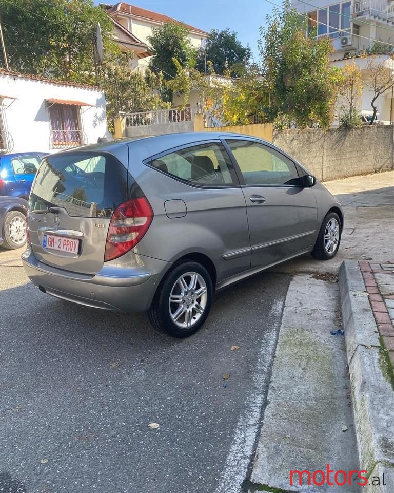 2006' Mercedes-Benz A 160 photo #4