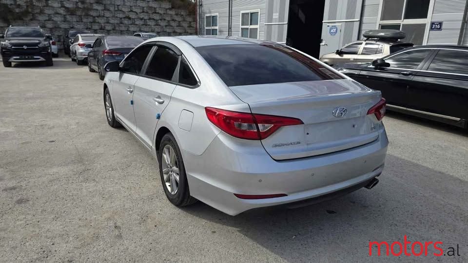 2015' Hyundai Sonata photo #4