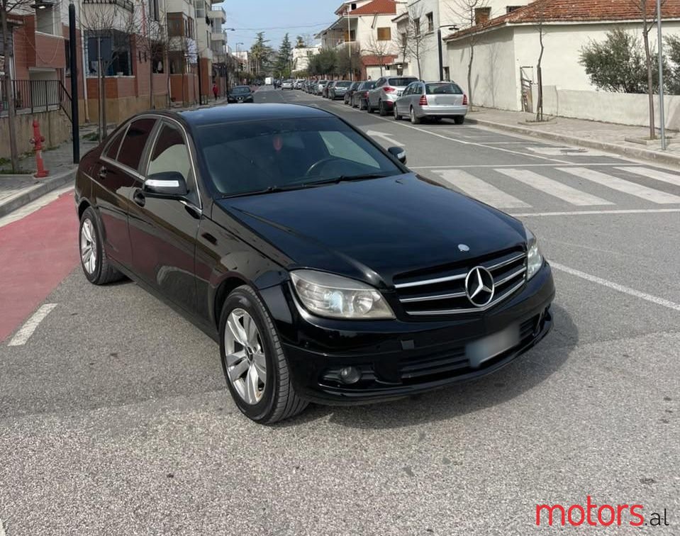2009' Mercedes-Benz C 200 photo #3