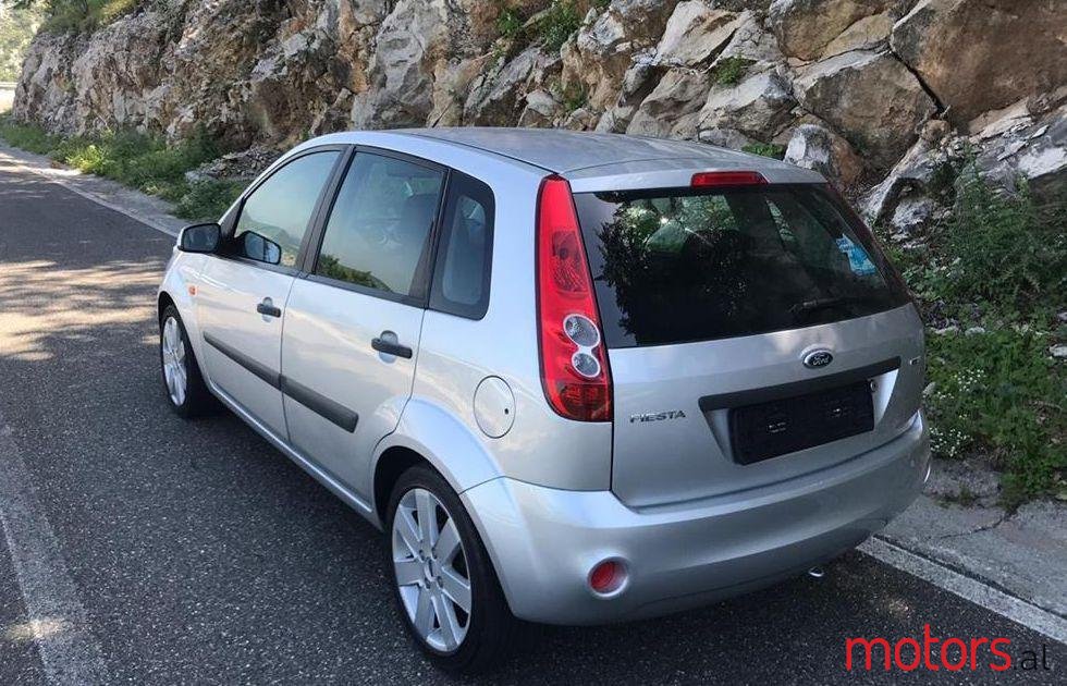 2006' Ford Fiesta photo #1