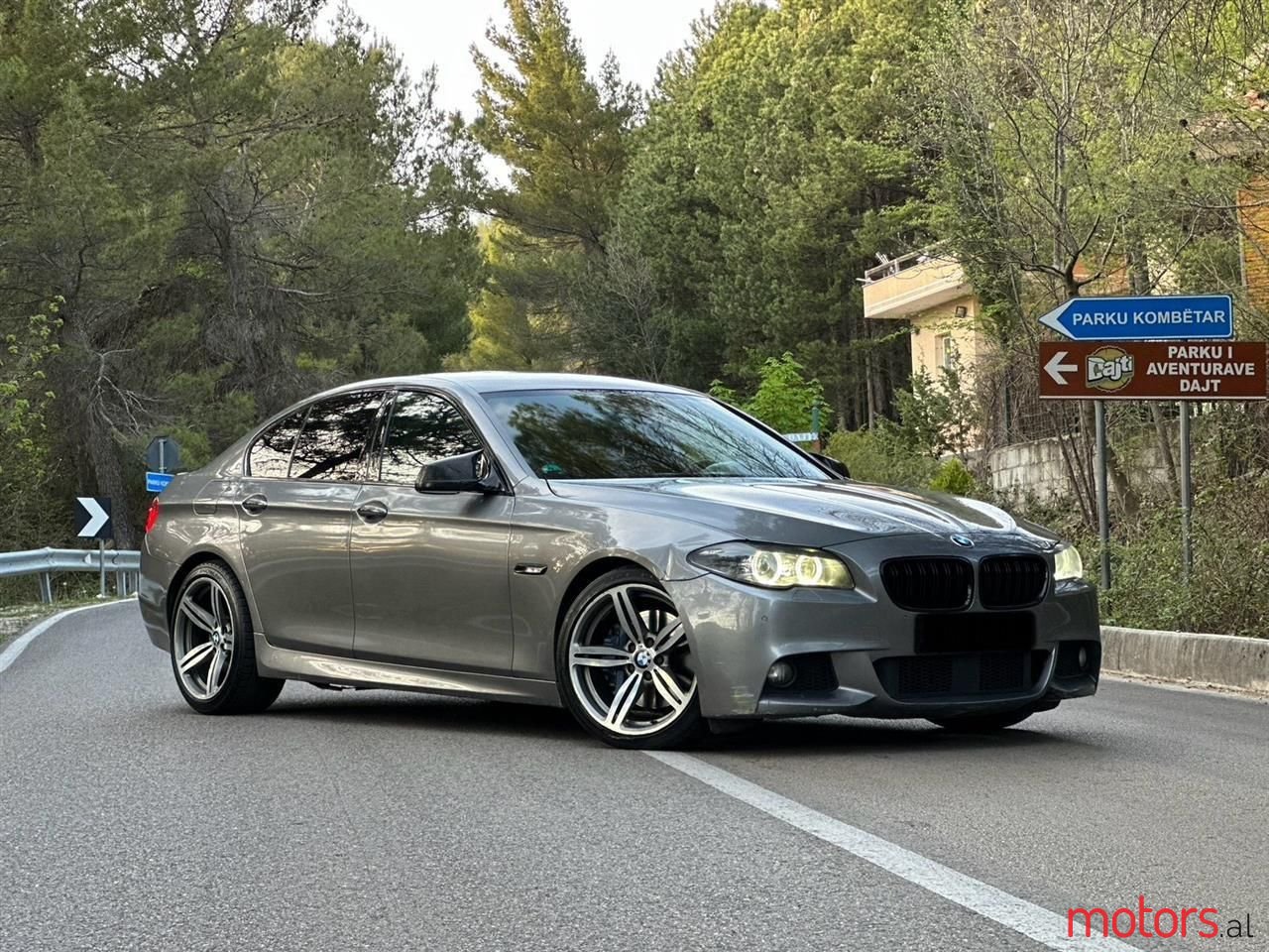 2010' BMW 535 photo #3