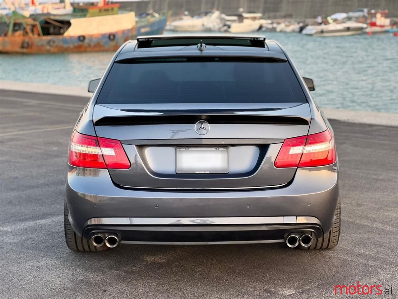 2010' Mercedes-Benz E 55 AMG photo #5