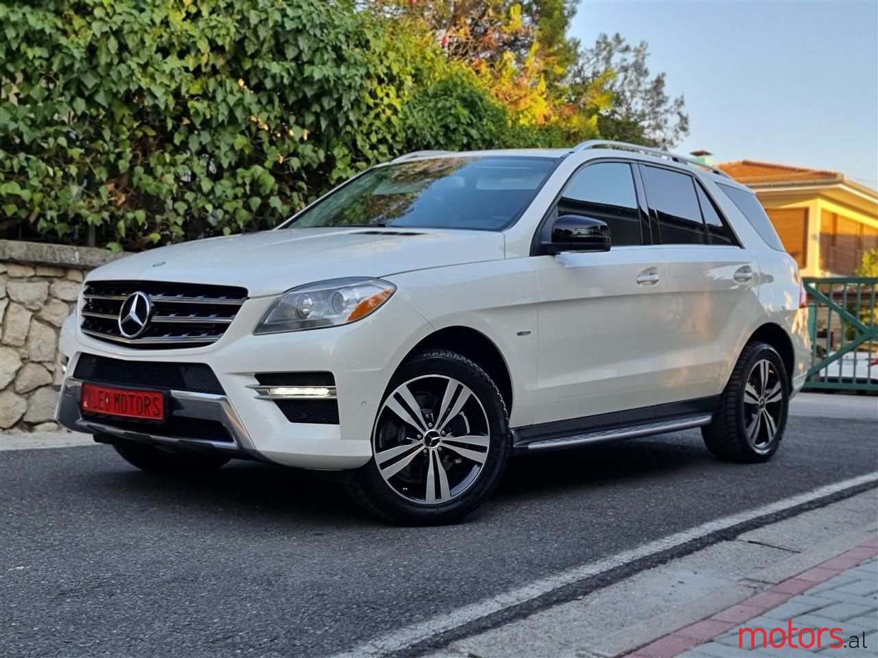 2012' Mercedes-Benz ML 350 photo #5