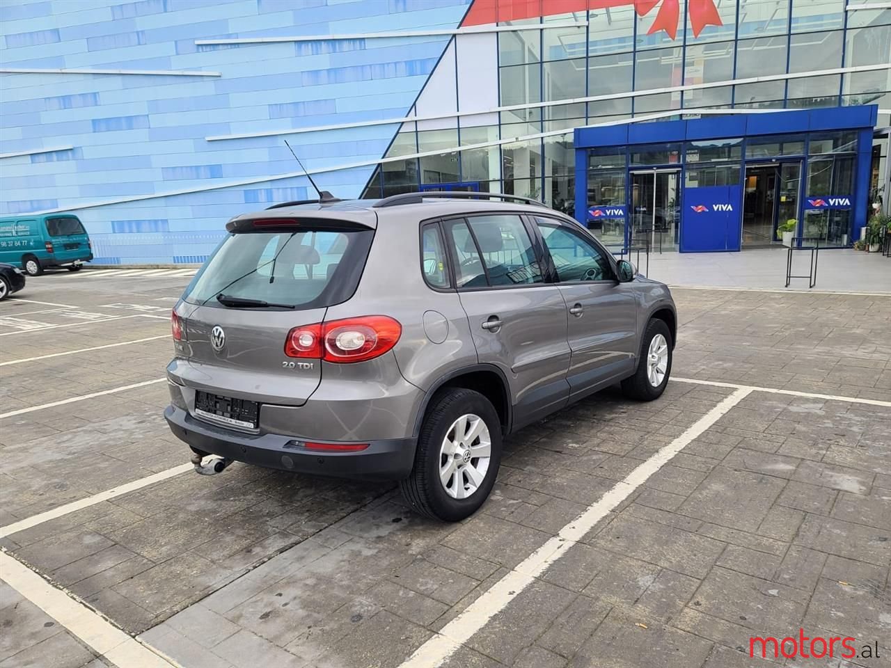 2009' Volkswagen Tiguan photo #4