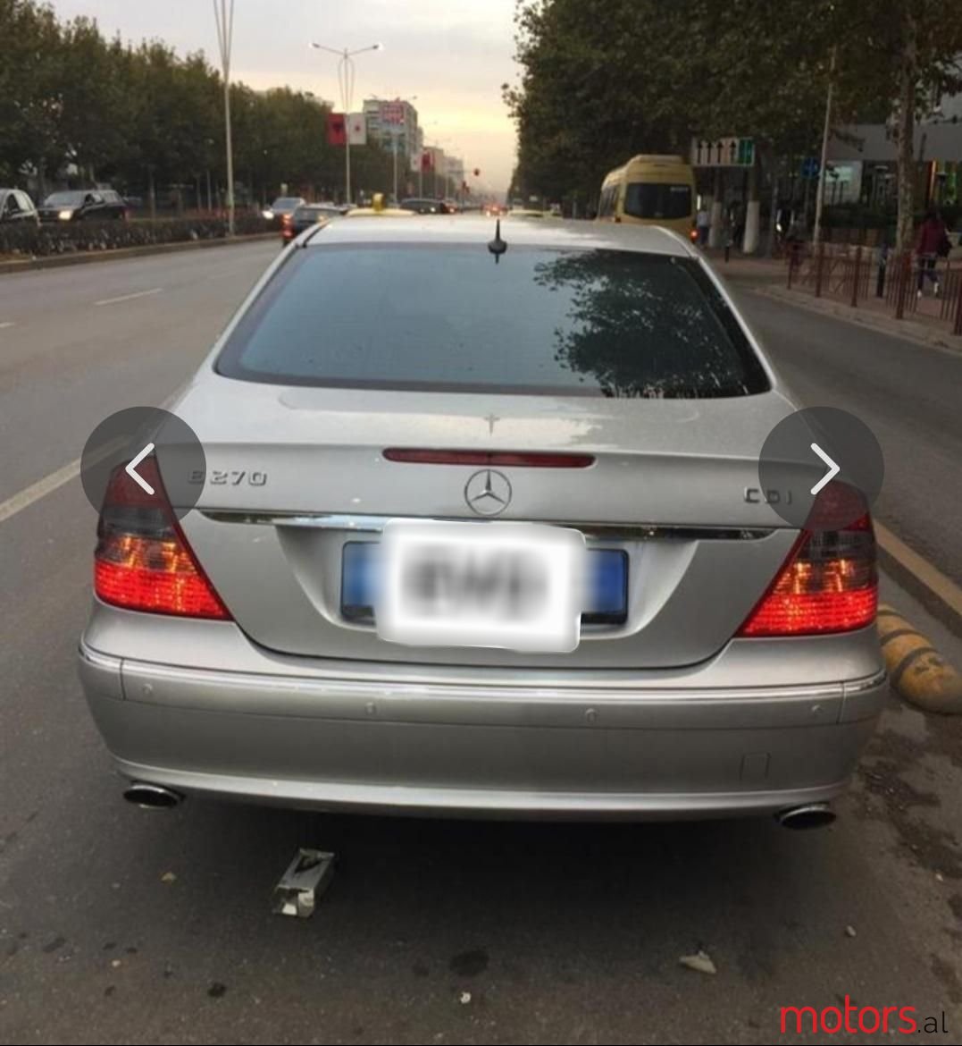 2004' Mercedes-Benz E 270 photo #4