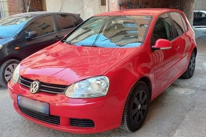 2004' Volkswagen Golf