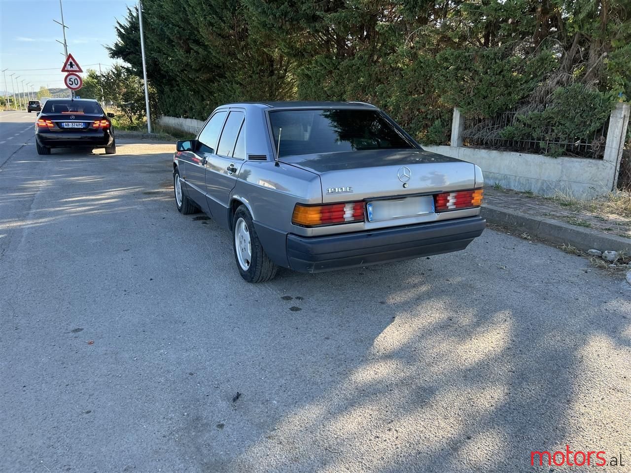1992' Mercedes-Benz 200 photo #2