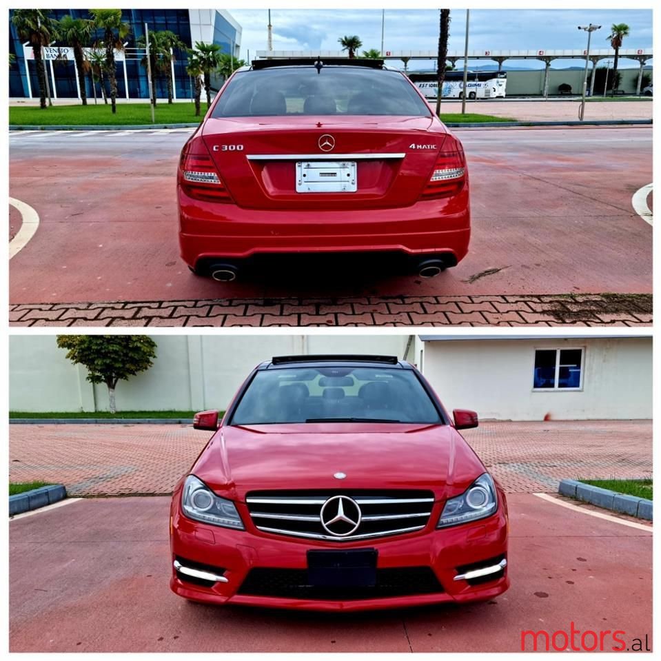 2012' Mercedes-Benz C 300 photo #5