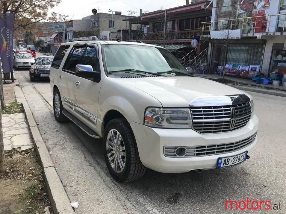 2009' Lincoln Navigator photo #1