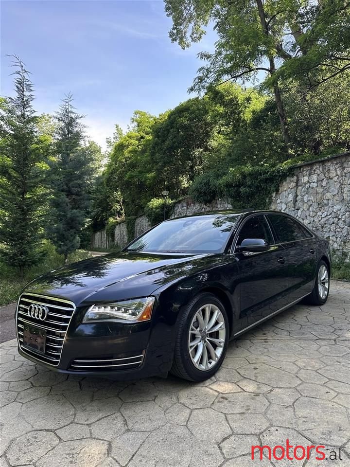 2012' Audi A8 photo #4