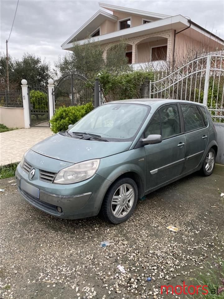 2004' Renault Grand Scenic photo #1