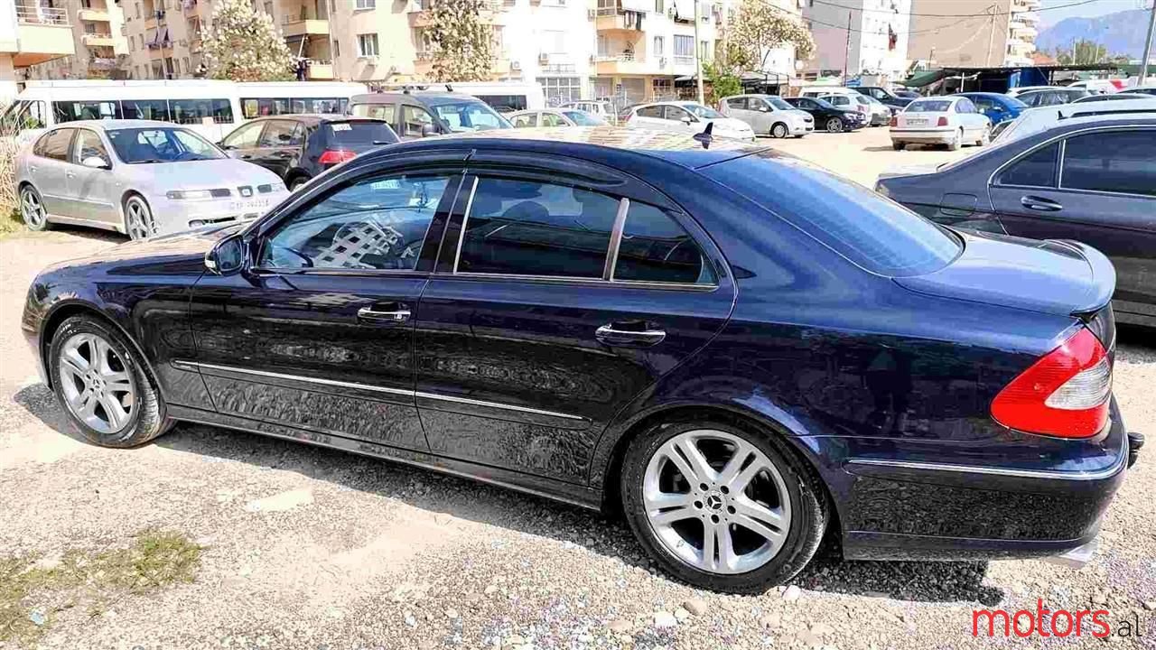 2007' Mercedes-Benz E 200 photo #5