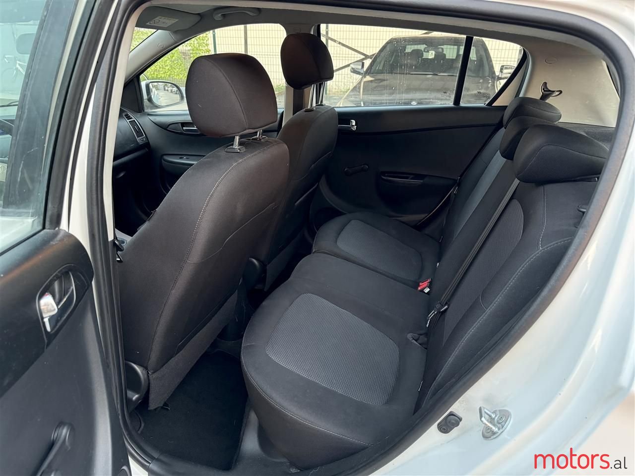 2014' Hyundai i20 photo #4