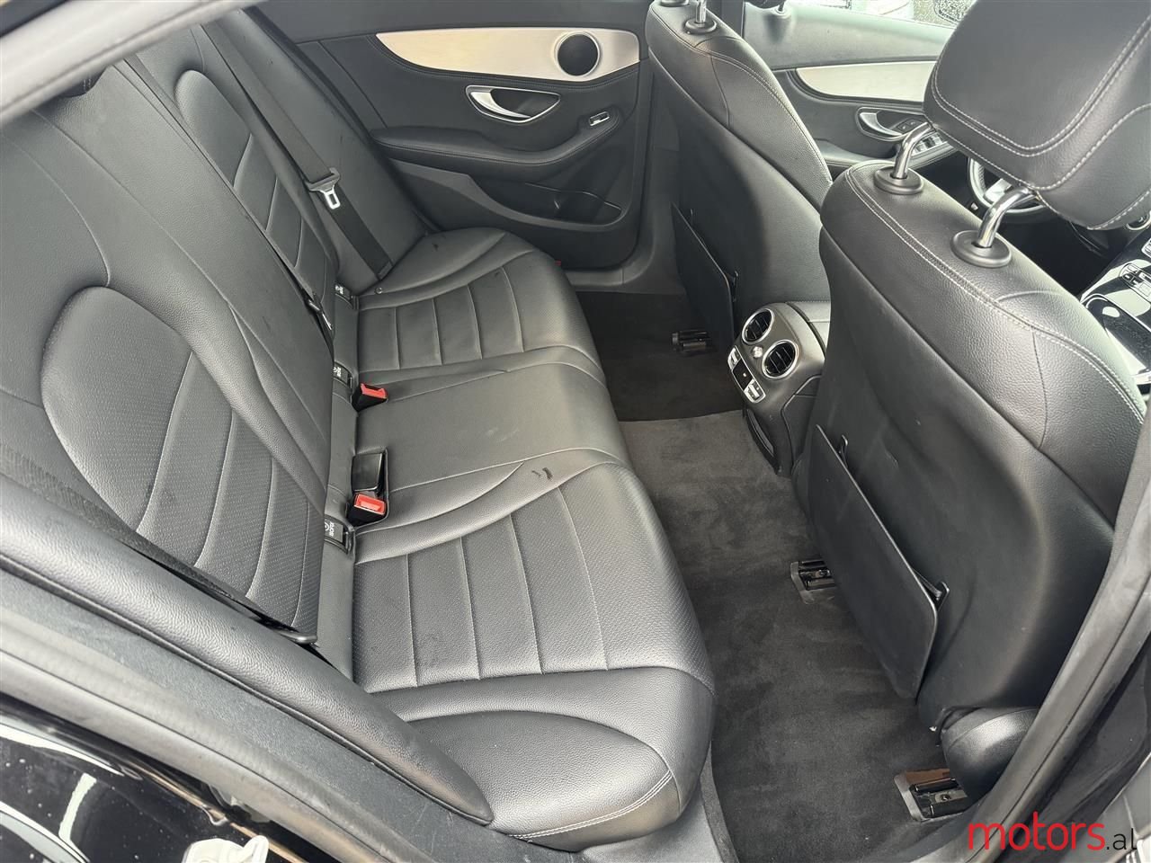 2015' Mercedes-Benz C 220 photo #3