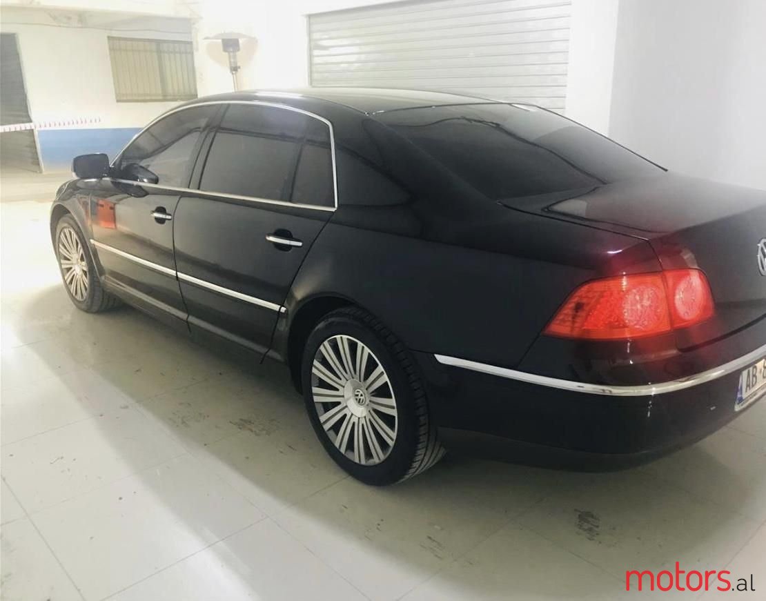 2007' Volkswagen Phaeton photo #1