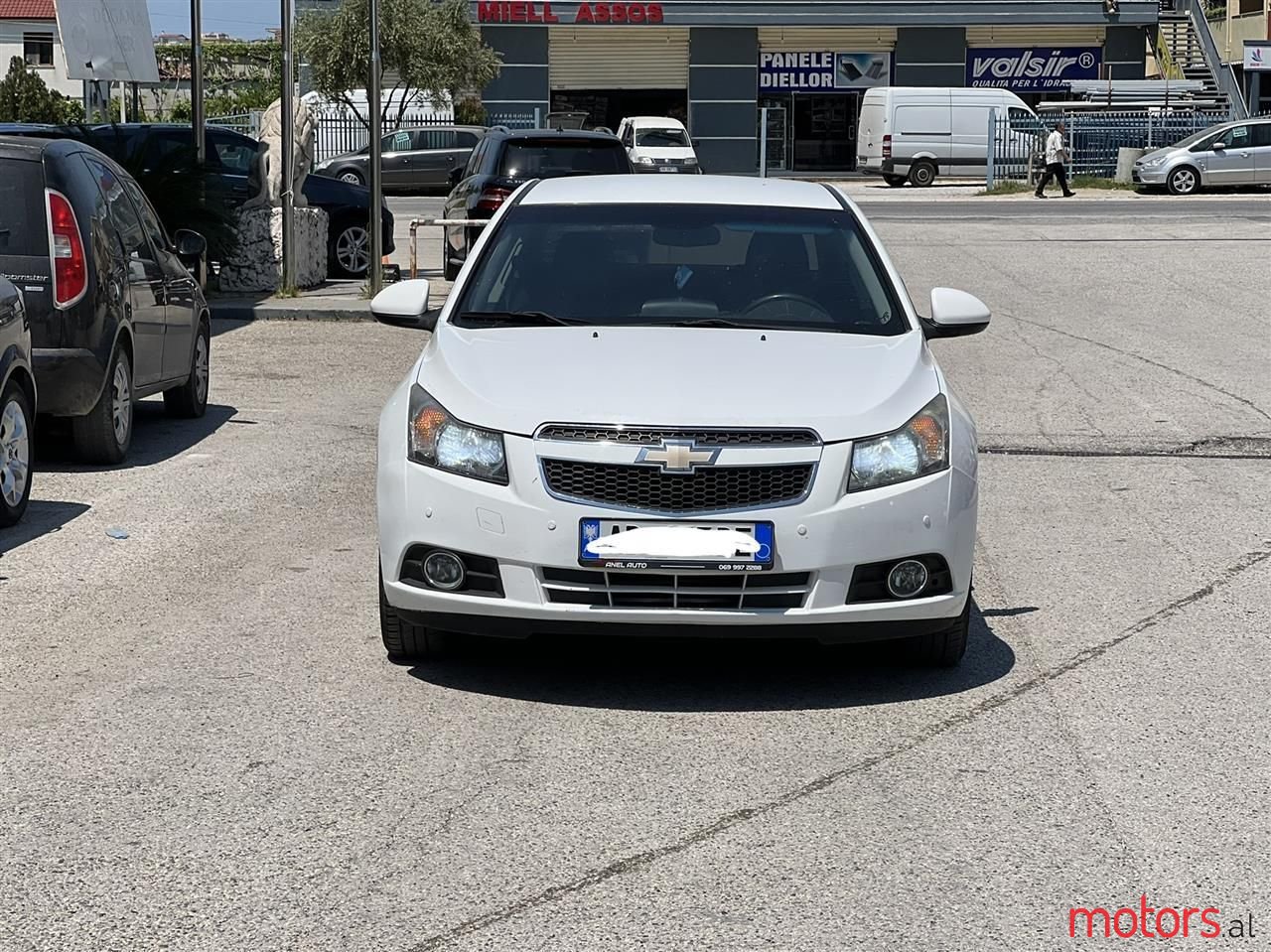 2009' Chevrolet Cruze photo #1