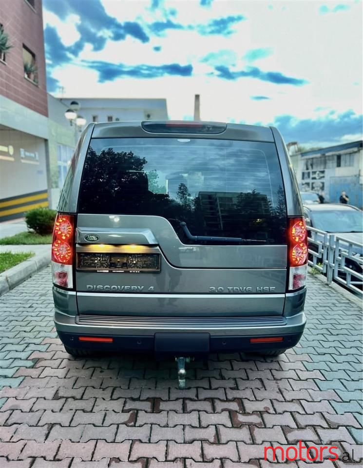 2010' Land Rover Discovery photo #6