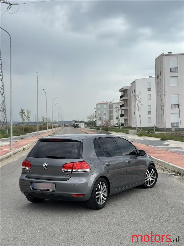 2012' Volkswagen Golf photo #6