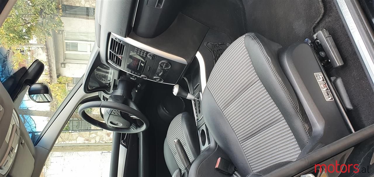 2008' Mercedes-Benz B 200 photo #2