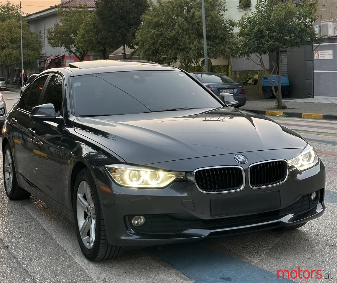 2014' BMW 320 photo #1