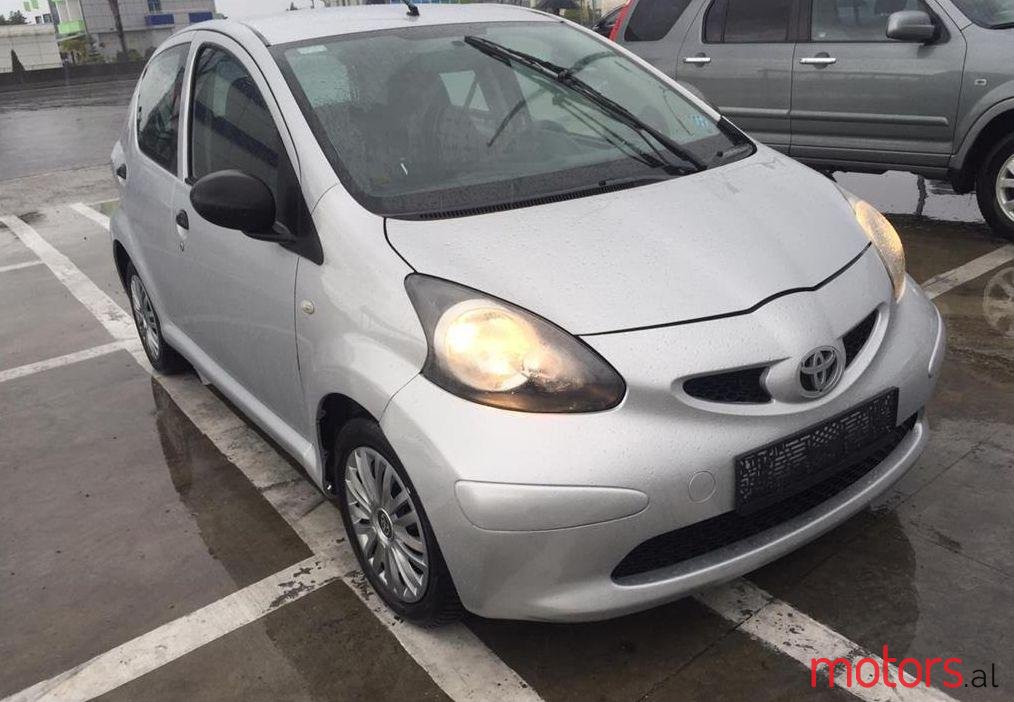 2007' Toyota Aygo photo #1