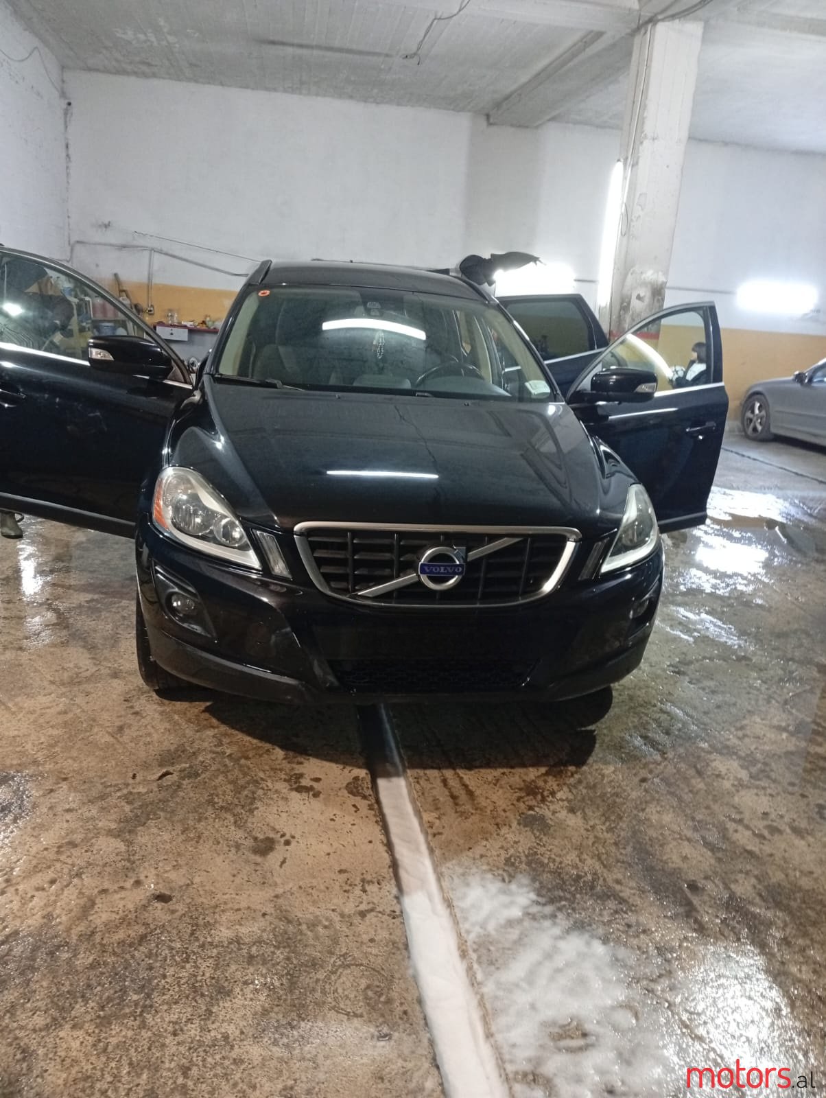 2009' Volvo XC60 photo #1