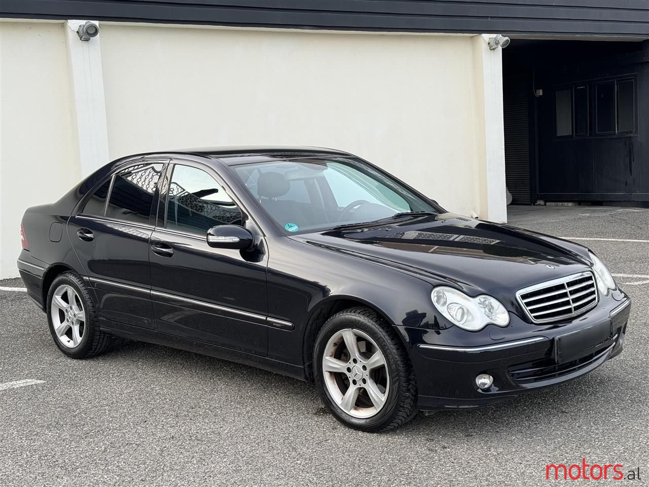 2004' Mercedes-Benz C 180 photo #2