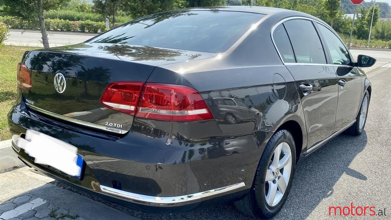 2013' Volkswagen Passat photo #3