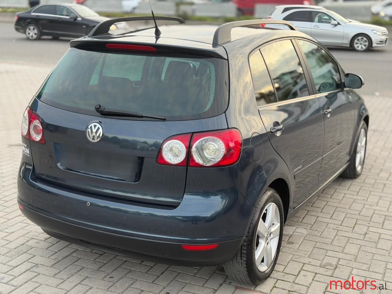 2008' Volkswagen Golf Plus photo #2