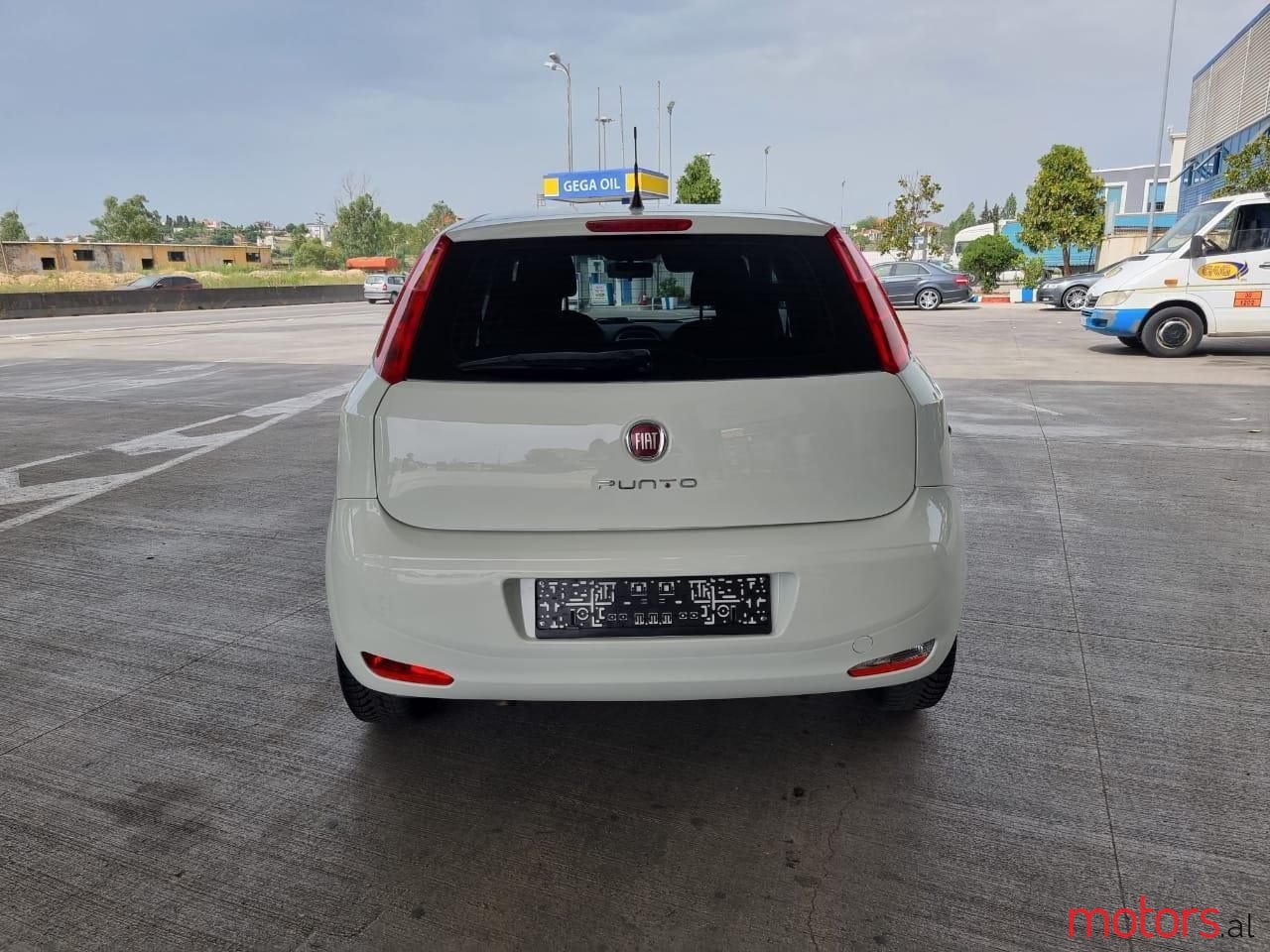 2016' Fiat Grande Punto photo #4