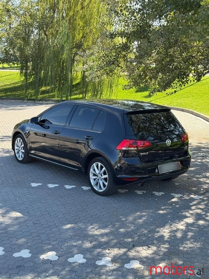 2014' Volkswagen Golf photo #6