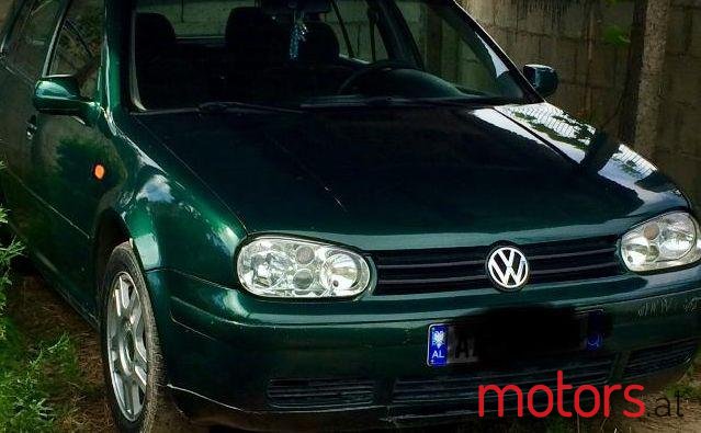 2000' Volkswagen Golf photo #1