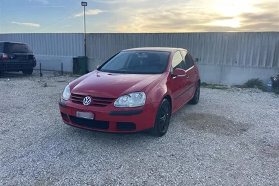 2005' Volkswagen Golf