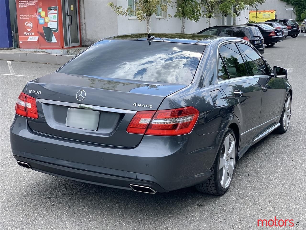 2010' Mercedes-Benz E 350 photo #5