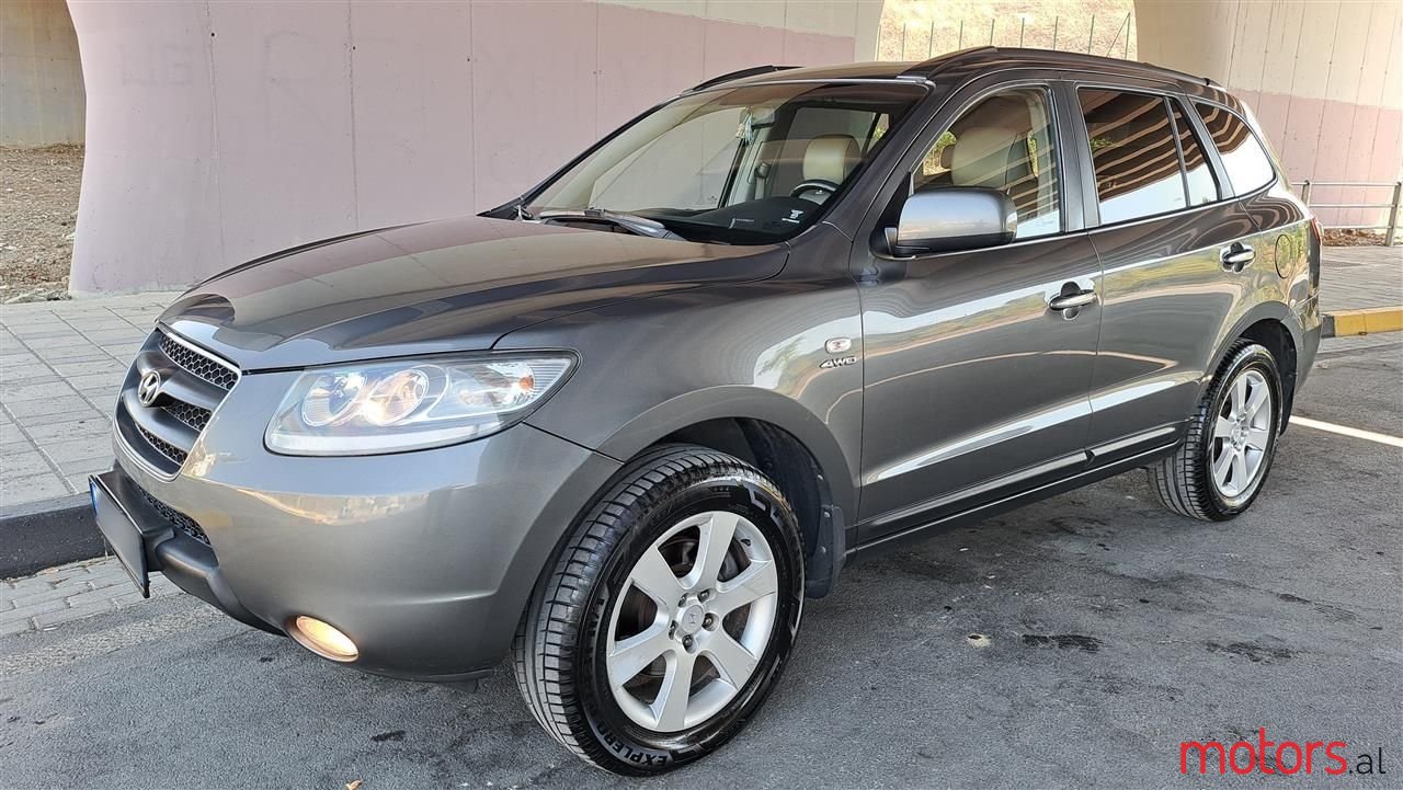2008' Hyundai Santa Fe photo #3
