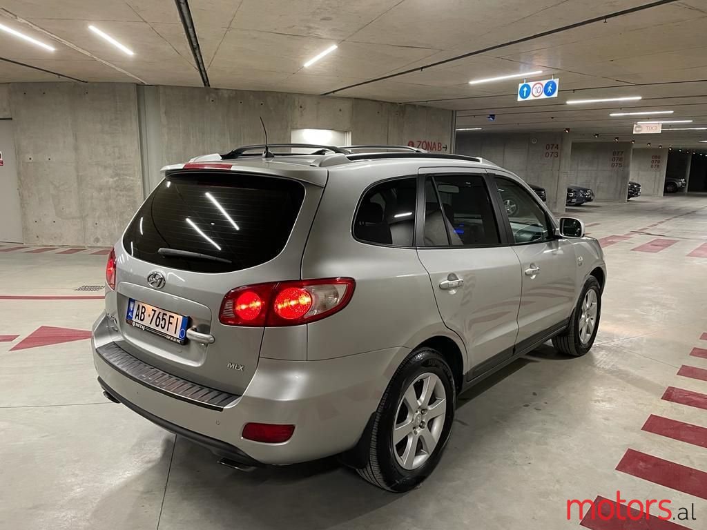 2008' Hyundai Santa Fe photo #4