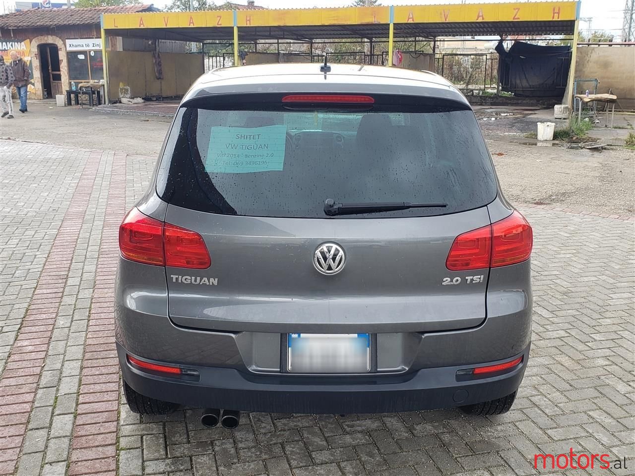 2015' Volkswagen Tiguan photo #6