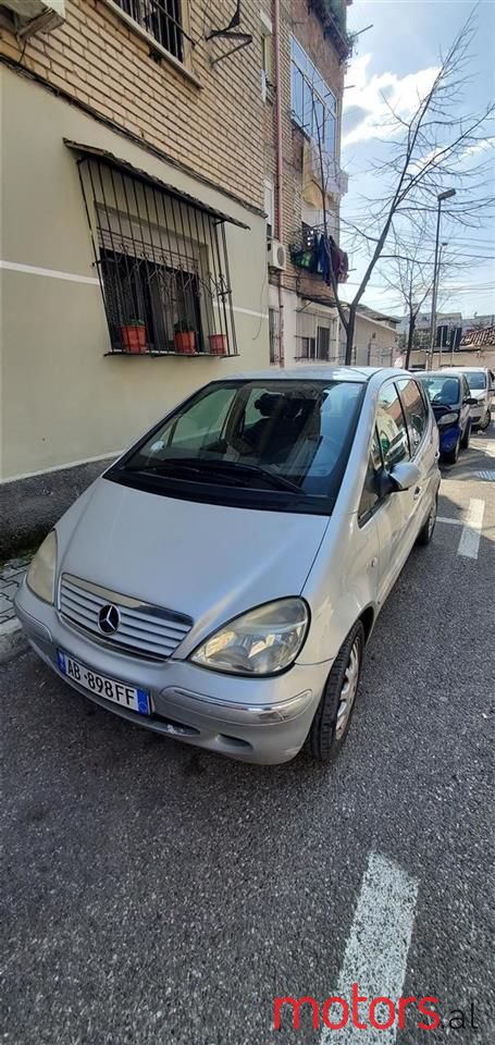 2002' Mercedes-Benz A 190 photo #1