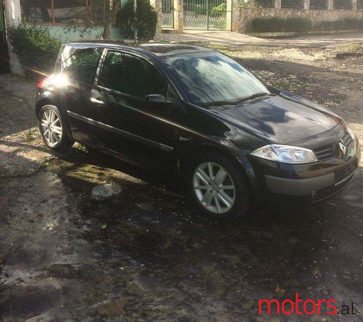 2005' Renault Megane photo #1