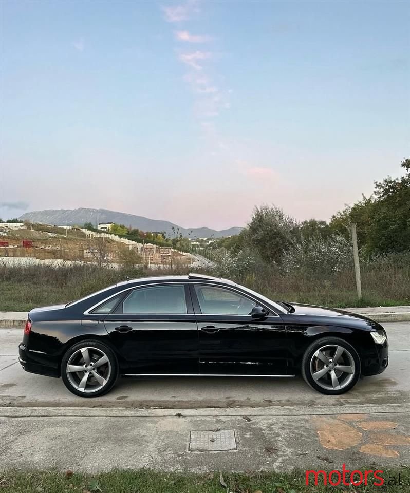 2012' Audi A8 photo #4