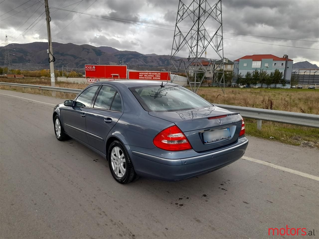 2006' Mercedes-Benz E 280 photo #4