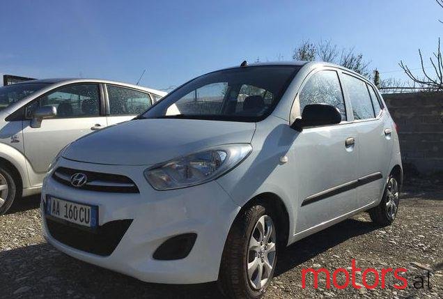2011' Hyundai i10 photo #1